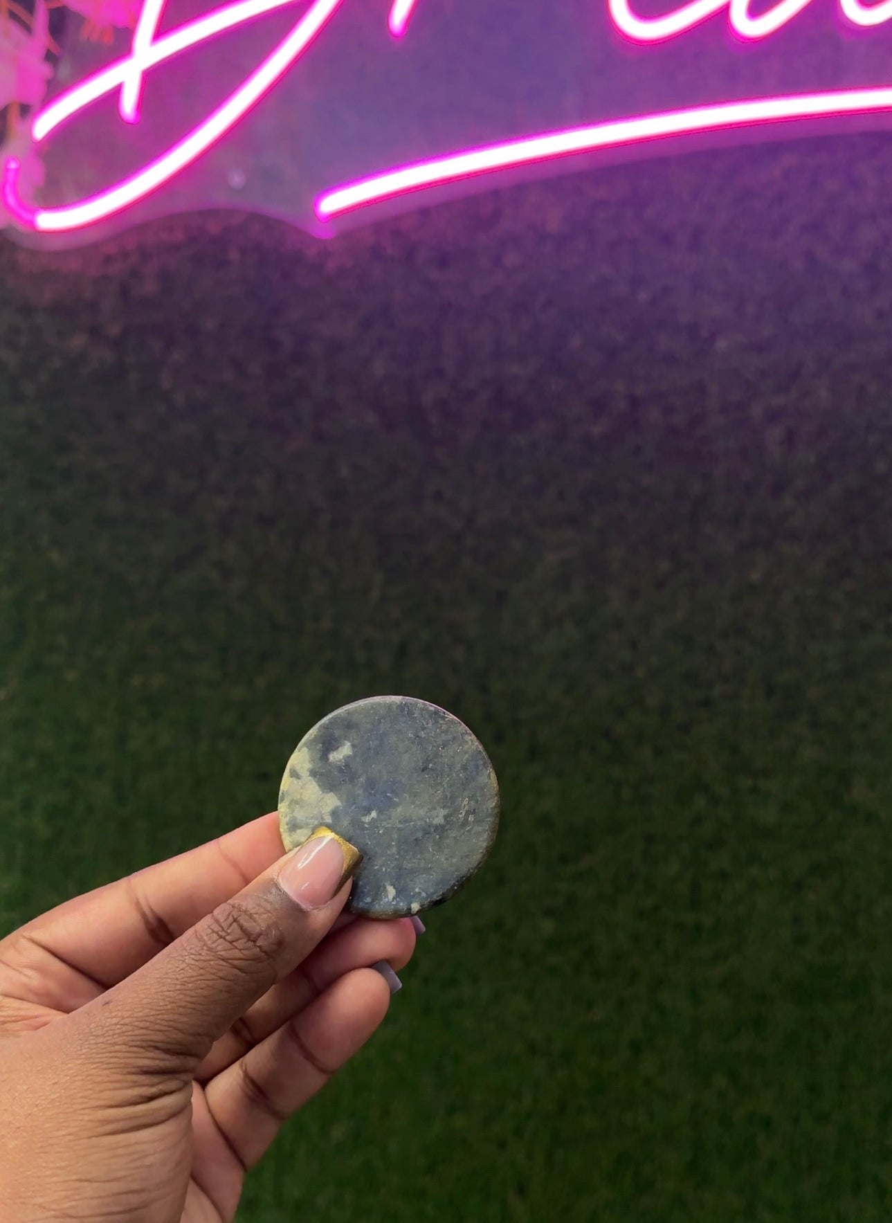 Jade Stone Glue Holder