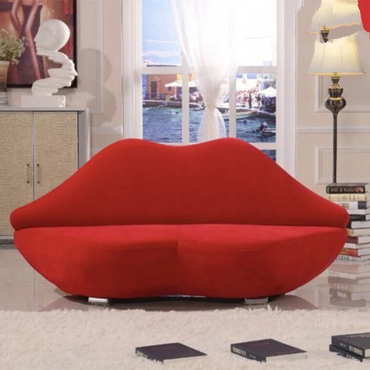 Kiss Me Sofa