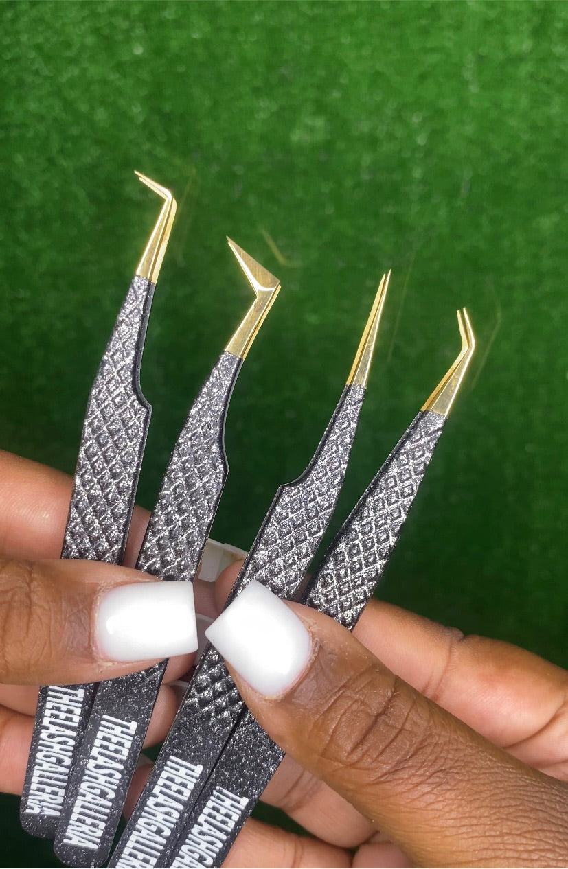 THEELASHPINCHERS